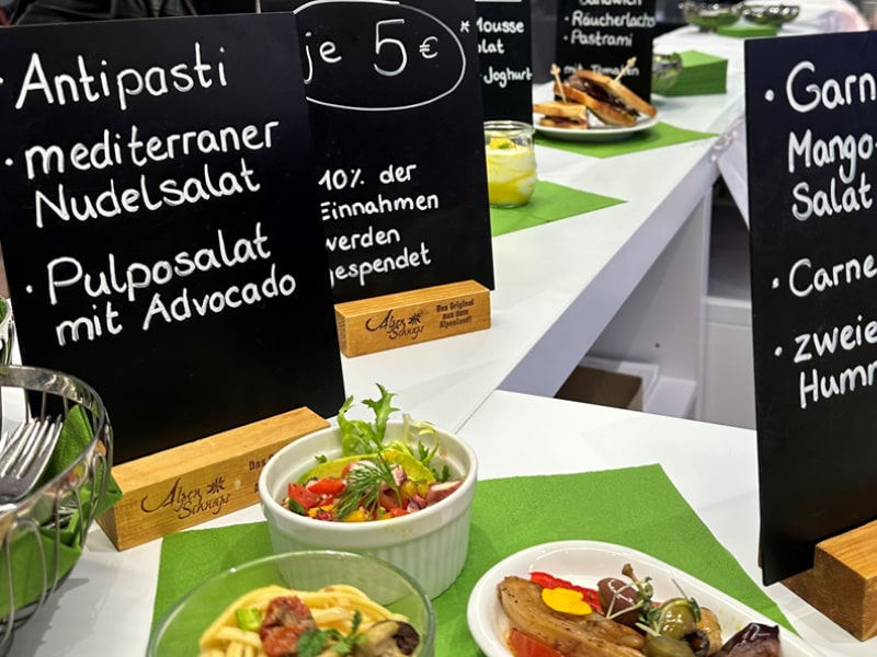 Symphonieorchester im Autohaus